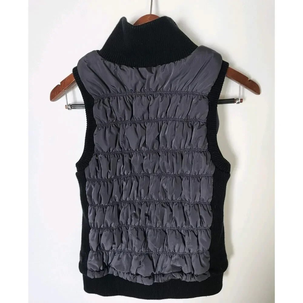 Calvin Klein Performance Quilted MP 3 Pocket Puffer Vest Womens M Zip Front Y2K - Picture 6 of 9